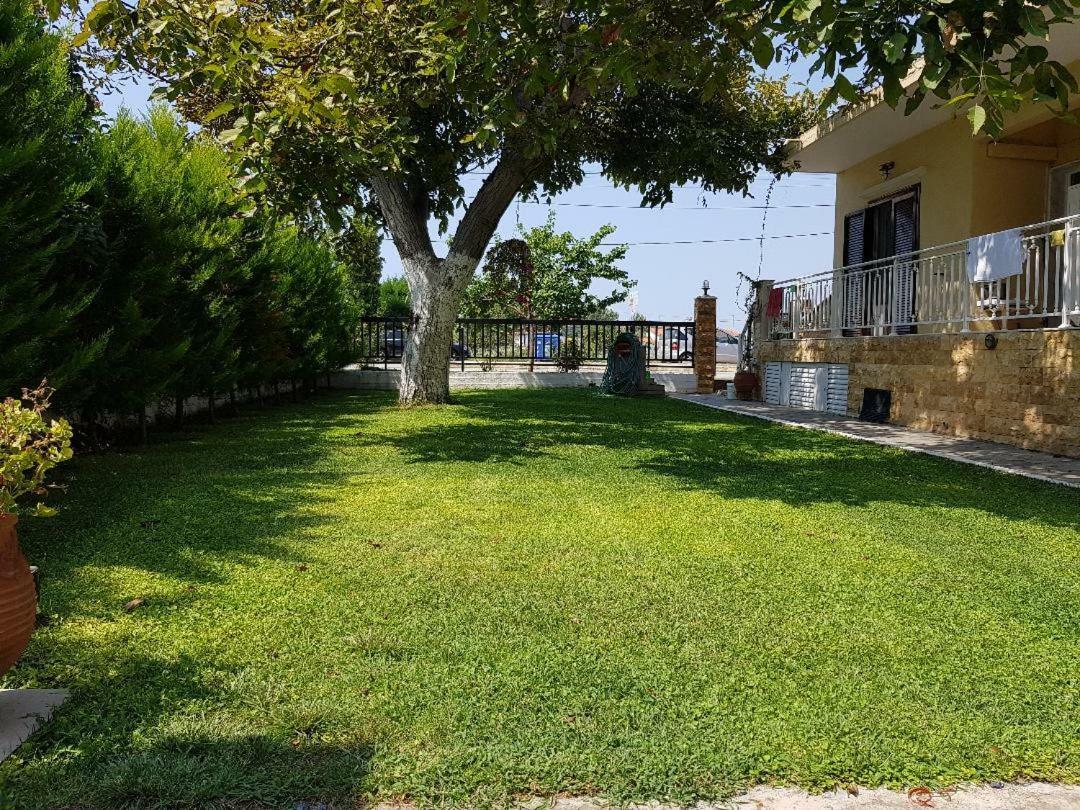 Dimitris Apartments Неа Плагия Екстериор снимка